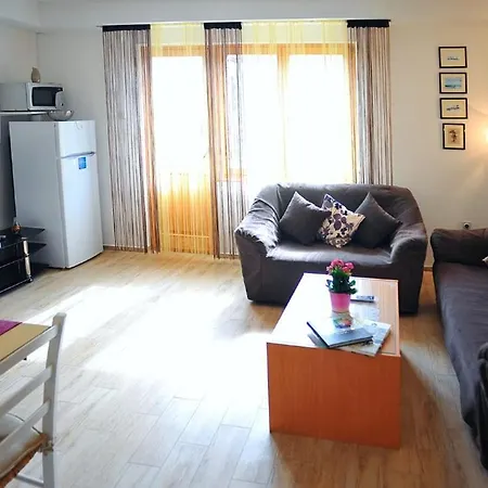 Anita Apartment